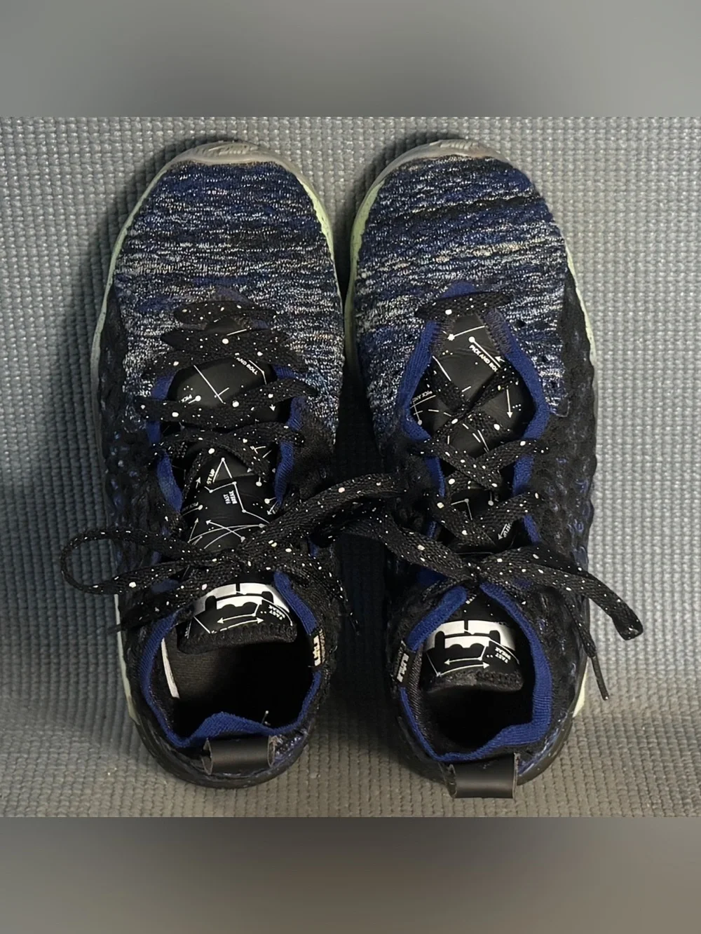 Nike LeBron 17 Constellations Athletic Shoes BQ5594-407 Big Kid Size 5.5Y